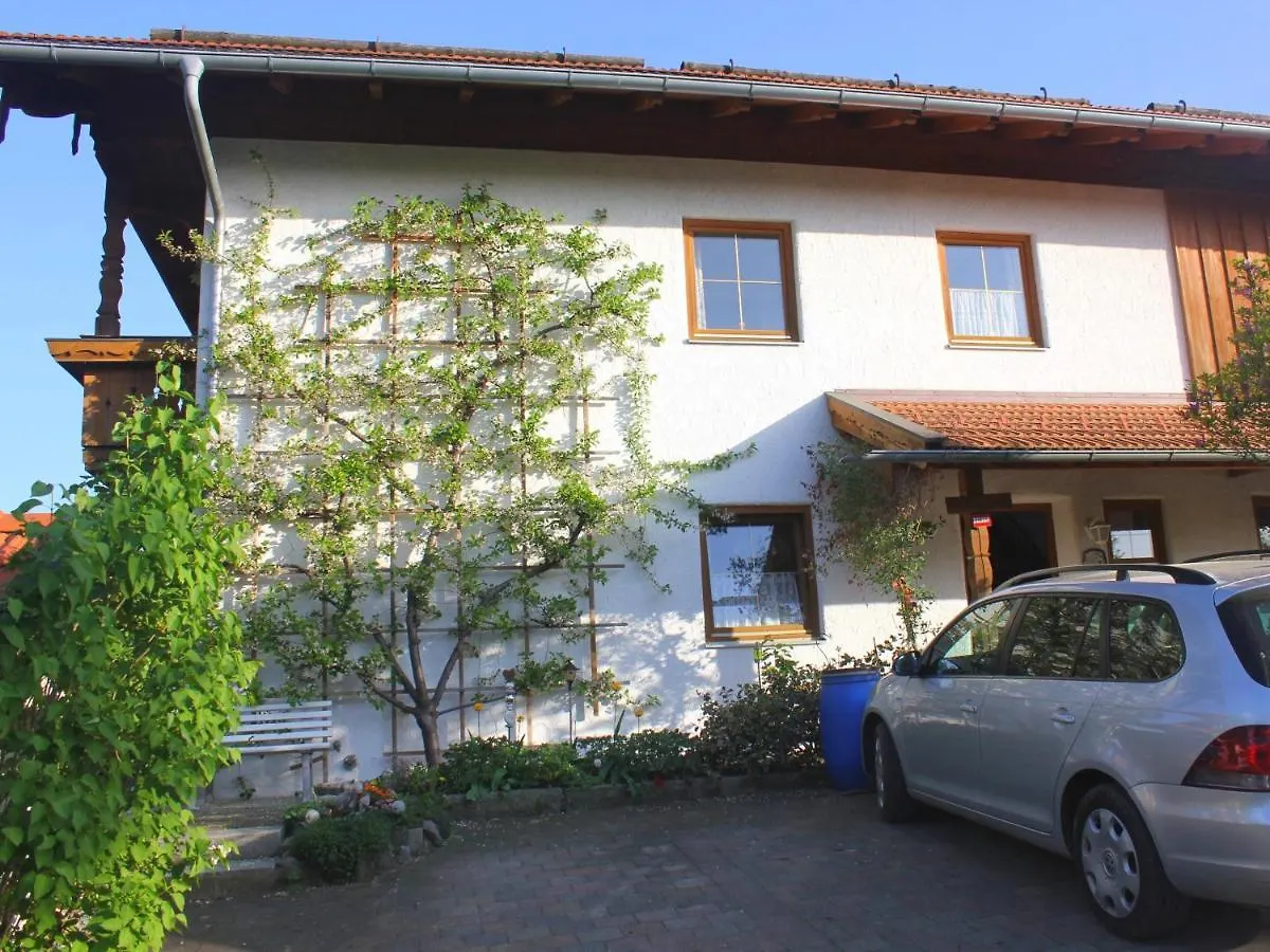 Apartment Ferienwohnung Christa Bernau am Chiemsee Germany